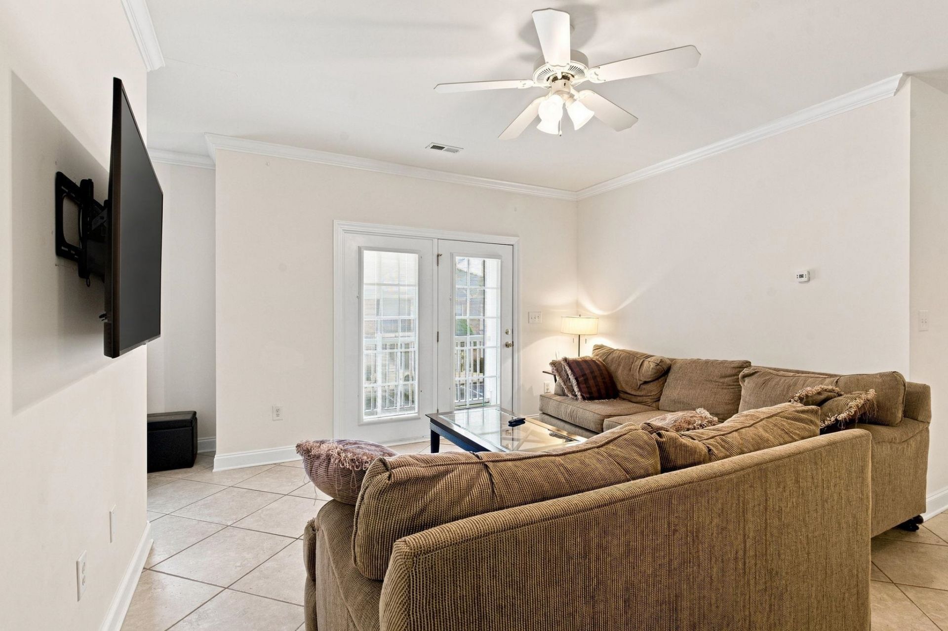 2037 Silvercrest Dr. Photo 14