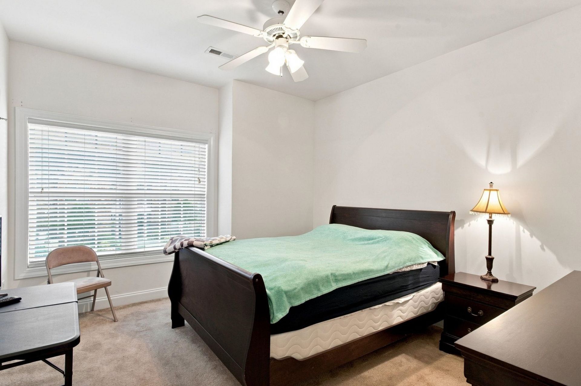 2037 Silvercrest Dr. Photo 17