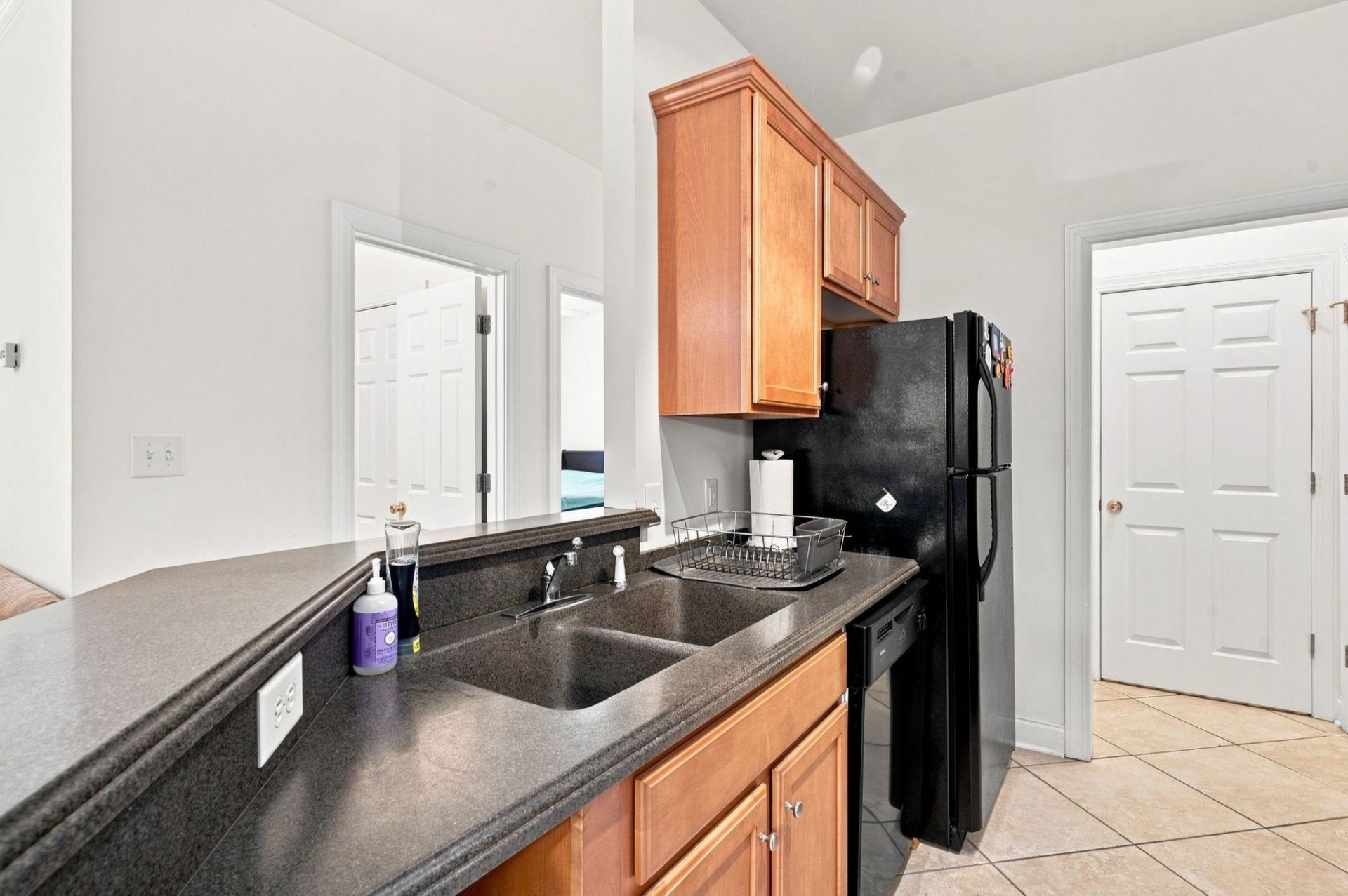 2037 Silvercrest Dr. Photo 6