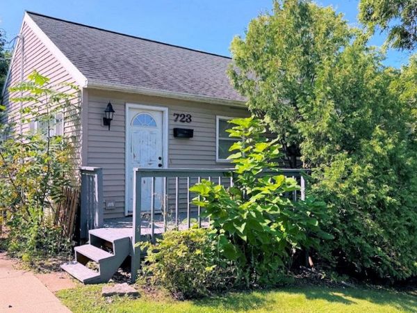723 9th Avenue, Baraboo, WI 53913
