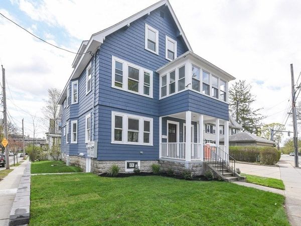 20 Beechwood Ave, Unit A-2, Watertown, MA 02472