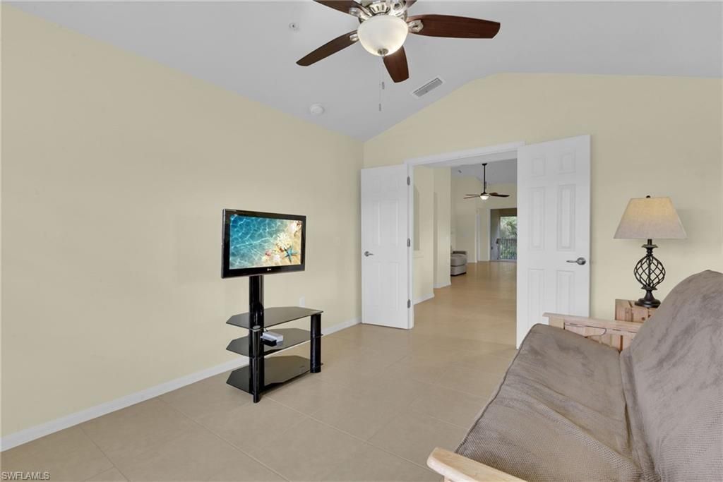 9048 Triangle Palm Ln, Unit 1101, Fort Myers, FL 33913 Photo