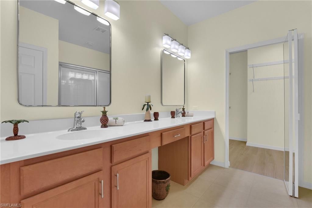9048 Triangle Palm Ln, Unit 1101, Fort Myers, FL 33913 Photo