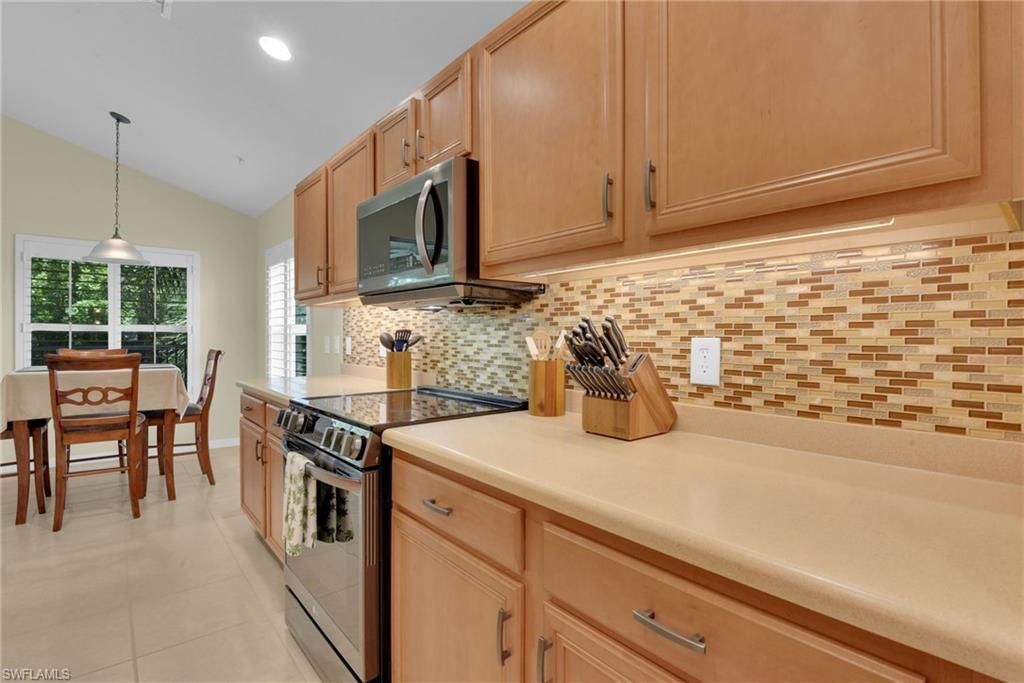 9048 Triangle Palm Ln, Unit 1101, Fort Myers, FL 33913 Photo