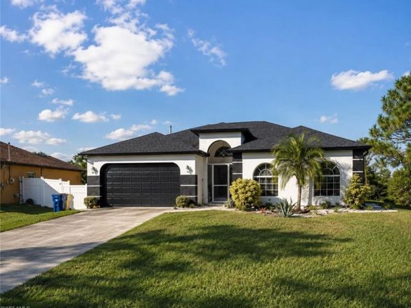 5306 5th ST W, LEHIGH ACRES, FL 33971