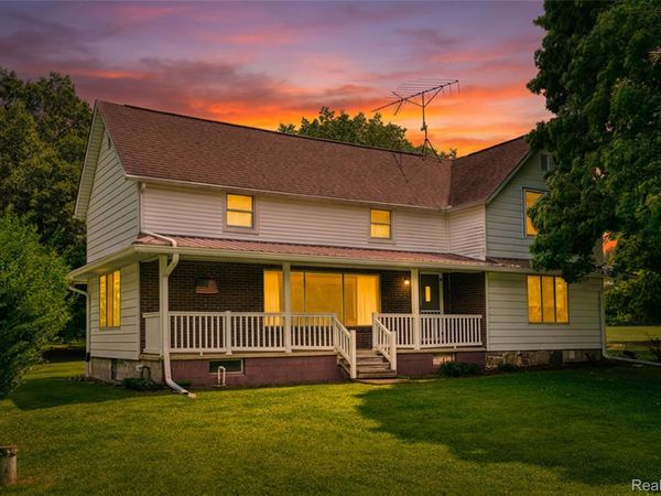 1010 N Truhn Road, Howell Township, Mi 48836