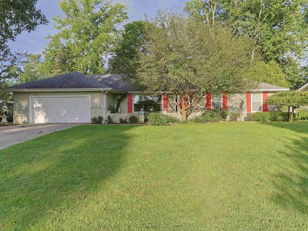 58022 River Lake Court, Elkhart, IN 46516