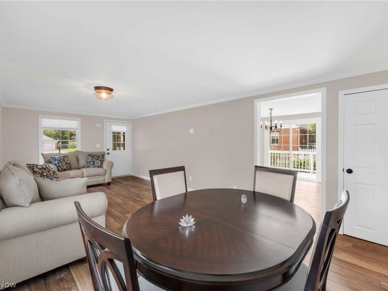 360 Huntmere Drive, Bay Village, OH 44140 Photo 10