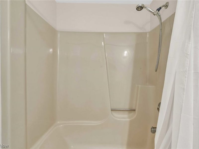 360 Huntmere Drive, Bay Village, OH 44140 Photo 23