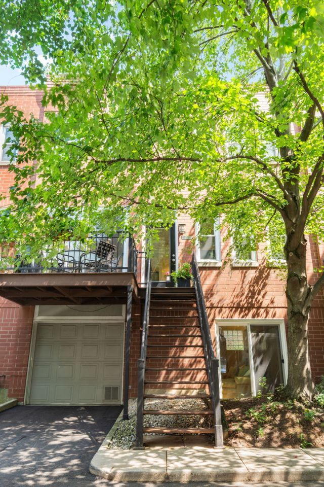 2825 N Wolcott Avenue, Unit E, Chicago, IL 60657 Main Photo