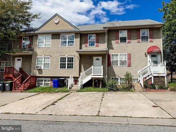 13 FREEDOM COURT , NEW CASTLE, DE 19720