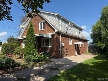 563 27th Street, Niagara Falls, NY 14301