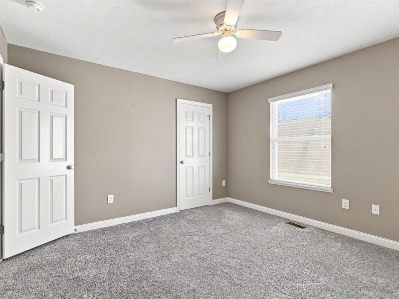 4620 Snowy Meadow Drive, Grove City, OH 43123 Photo 40