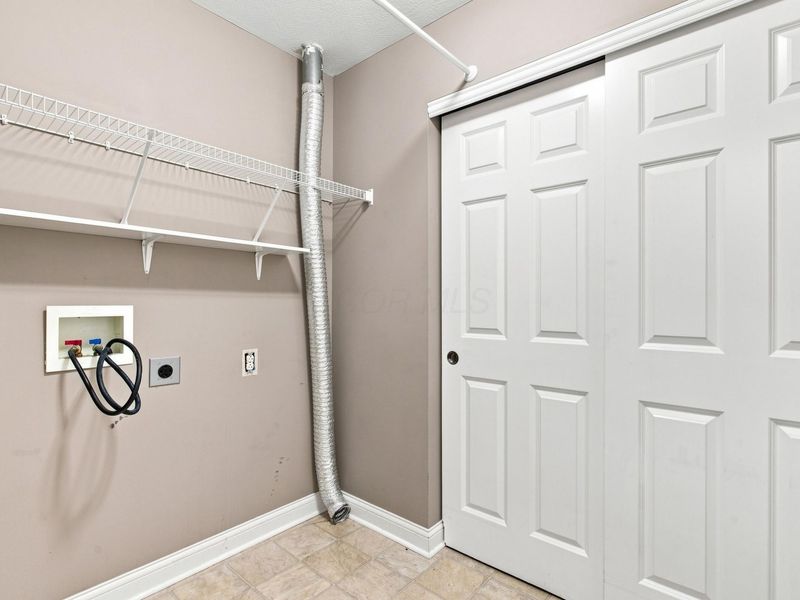 4620 Snowy Meadow Drive, Grove City, OH 43123 Photo 42