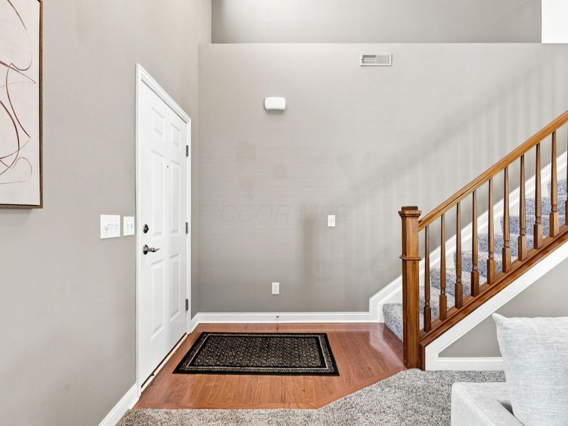 4620 Snowy Meadow Drive, Grove City, OH 43123 Photo 5