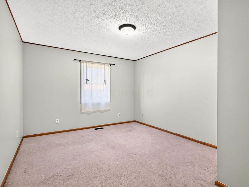 284 Cline Court , Ashville, OH 43103 Photo 24
