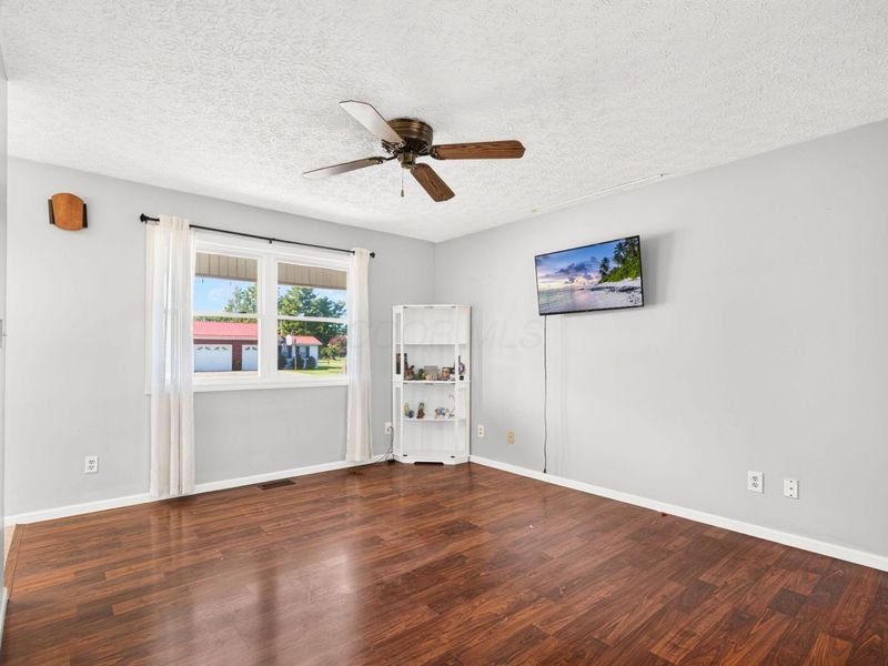284 Cline Court , Ashville, OH 43103 Photo 7