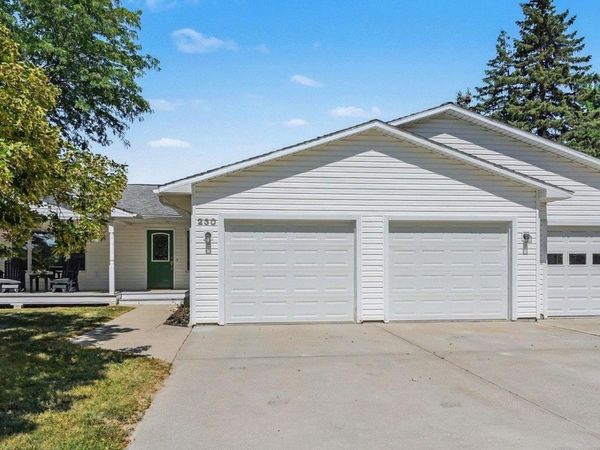 230 Deerfield Road W, Mt Pleasant, MI 48858