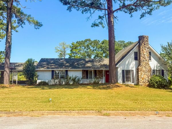 5931 Brassie Ridge Lane, Ellenwood, GA 30294
