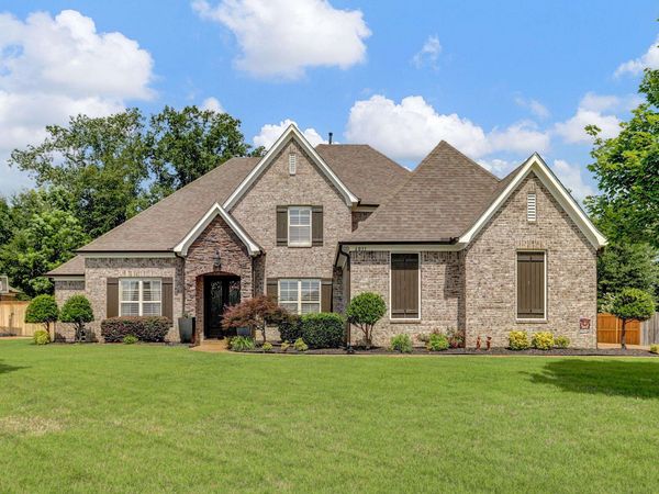 6031 WINDSOR OAK DR, Arlington, TN 38002
