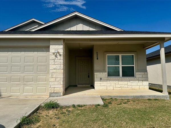 455 CR 306, Unit B, Jarrell, TX 76537