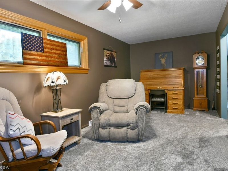 907 Center Street E, Warren, OH 44481 Photo 17