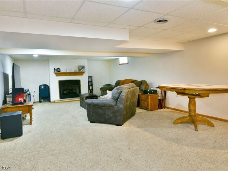 907 Center Street E, Warren, OH 44481 Photo 36