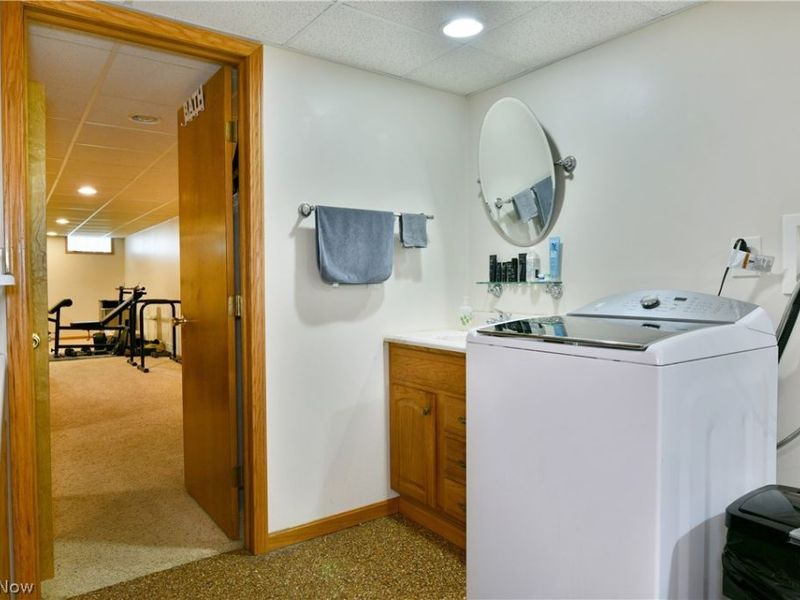 907 Center Street E, Warren, OH 44481 Photo 43