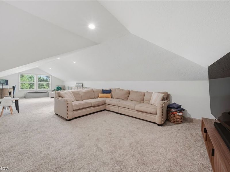 8201 Kellydale Street NW, Massillon, OH 44646 Photo 28