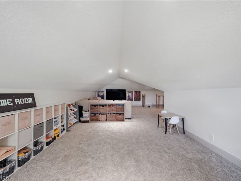 8201 Kellydale Street NW, Massillon, OH 44646 Photo 32