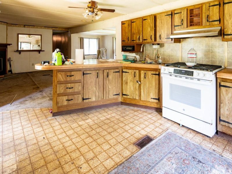 4425 N St Rt 101, Tiffin, OH 44883 Photo 8