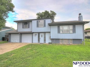 2506 N Wyoming Avenue, Fremont, NE 68025