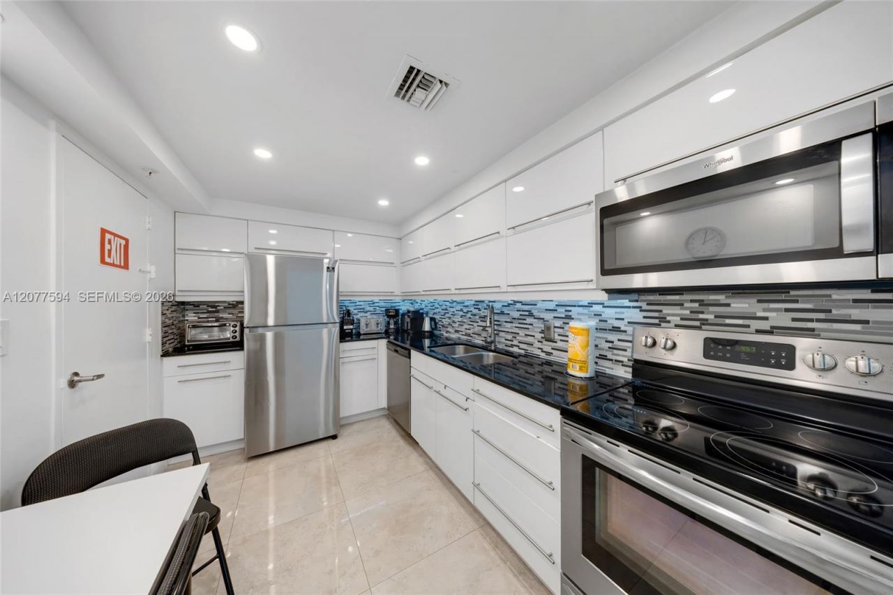 3901 S Ocean Dr, Unit 9J, Hollywood, FL 33019 Photo