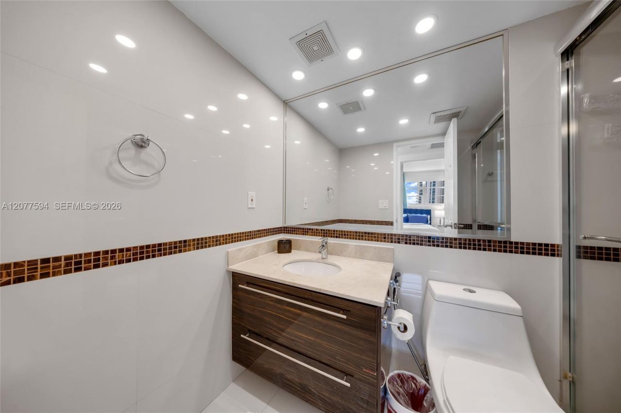 3901 S Ocean Dr, Unit 9J, Hollywood, FL 33019 Photo