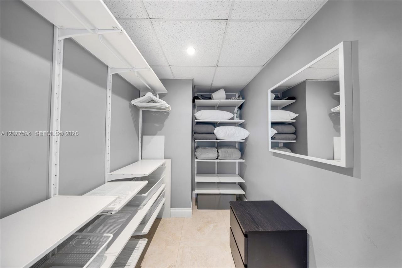 3901 S Ocean Dr, Unit 9J, Hollywood, FL 33019 Photo
