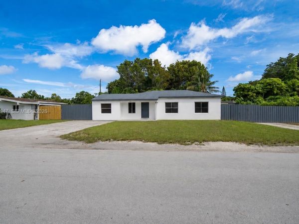 3345 SW 73rd Ave Rd , Miami, FL 33155