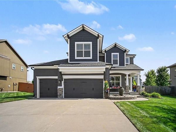 8209 NE 103rd Street, Kansas City, MO 64157