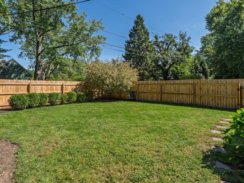 318 Kenbrook Drive, Worthington, OH 43085 Photo 35