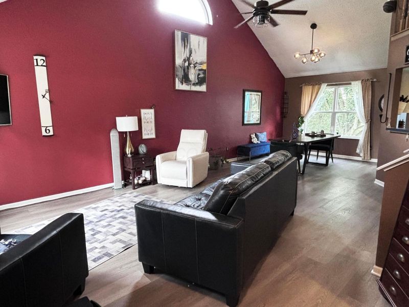 1308 Four Star Drive E, Galloway, OH 43119 Photo 3