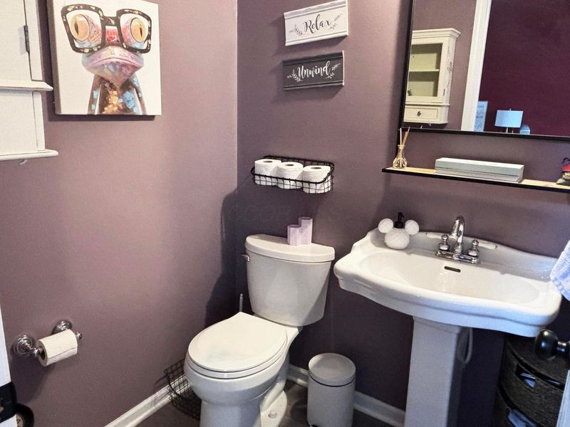 1308 Four Star Drive E, Galloway, OH 43119 Photo 9