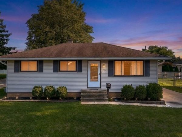9011 Roedean Drive , Parma, OH 44129