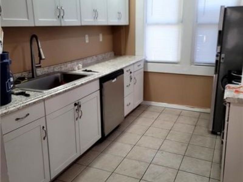 559 E Exchange Street, Akron, OH 44306 Photo 3