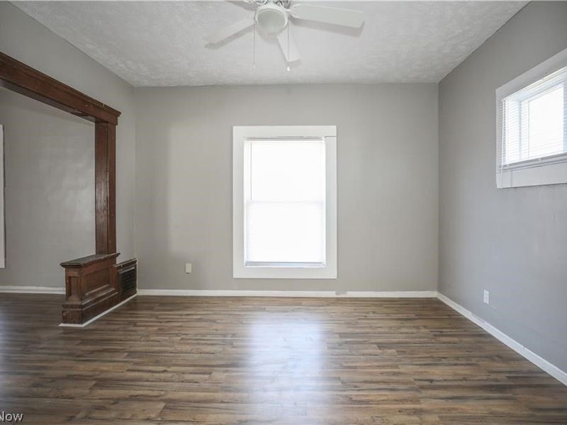 559 E Exchange Street, Akron, OH 44306 Photo 4