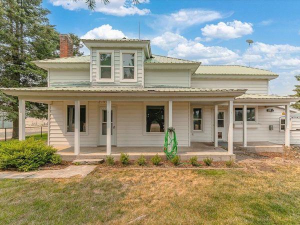 29105 S Cheney-Plaza Rd, Cheney, WA 99004