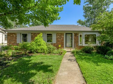 953 Holly Springs Drive, Lexington, KY 40504