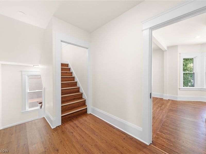 2165 W 95th Street, Cleveland, OH 44102 Photo 19