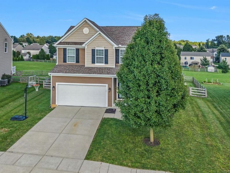 2075 Prairie Clover Drive, Turtle Creek Township, OH 45036 Photo 5