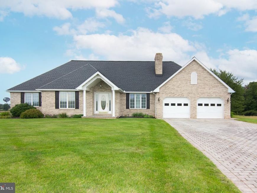 960 Teeter Road, Littlestown, PA 17340 Main Photo