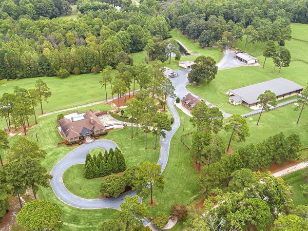509 Cross Country Lane, Southern Pines, NC 28387