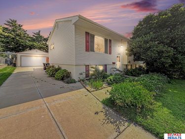 11818 Westwood Lane, Omaha, NE 68144